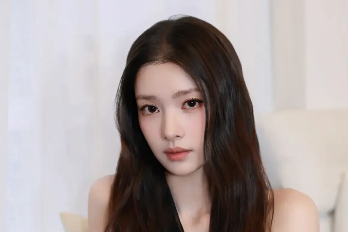 黄景瑜前妻发文内涵张艺上，称曾嘲讽自己三十的人，现在也三十了