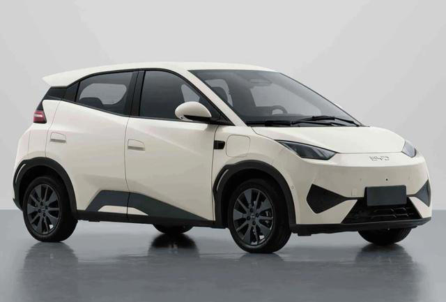 比亚迪2026款海鸥冲上505km续航，9分钟闪充下放，合资小车真的难