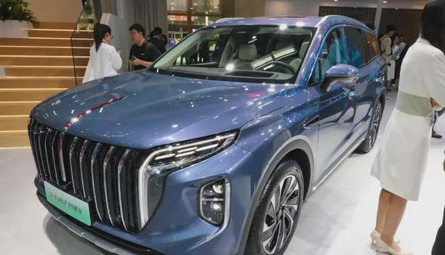 从31.58万降到16万多，轻松拿下豪华大七座插混，气场碾压理想L9