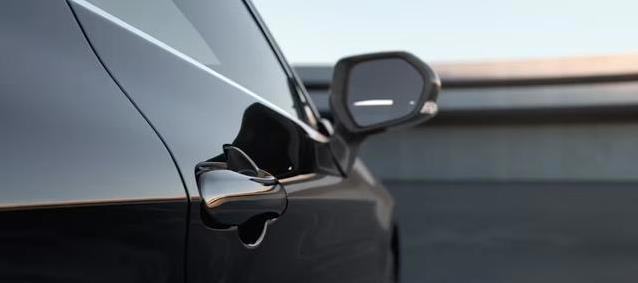 2026款丰田亚洲龙星耀版来了，黑化外观只要多花一千元，值不值？