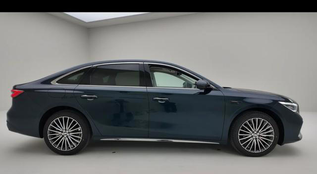 不到10万的“7系平替”？吉利星耀7，把中级车市场彻底卷变天了