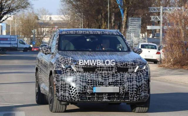 2028款宝马X5M，代号G95，有轻混V8和纯电可选！