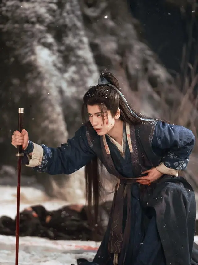 陶晶莹语出惊人，怀疑《逐玉》导演曾庆杰爱上了张凌赫