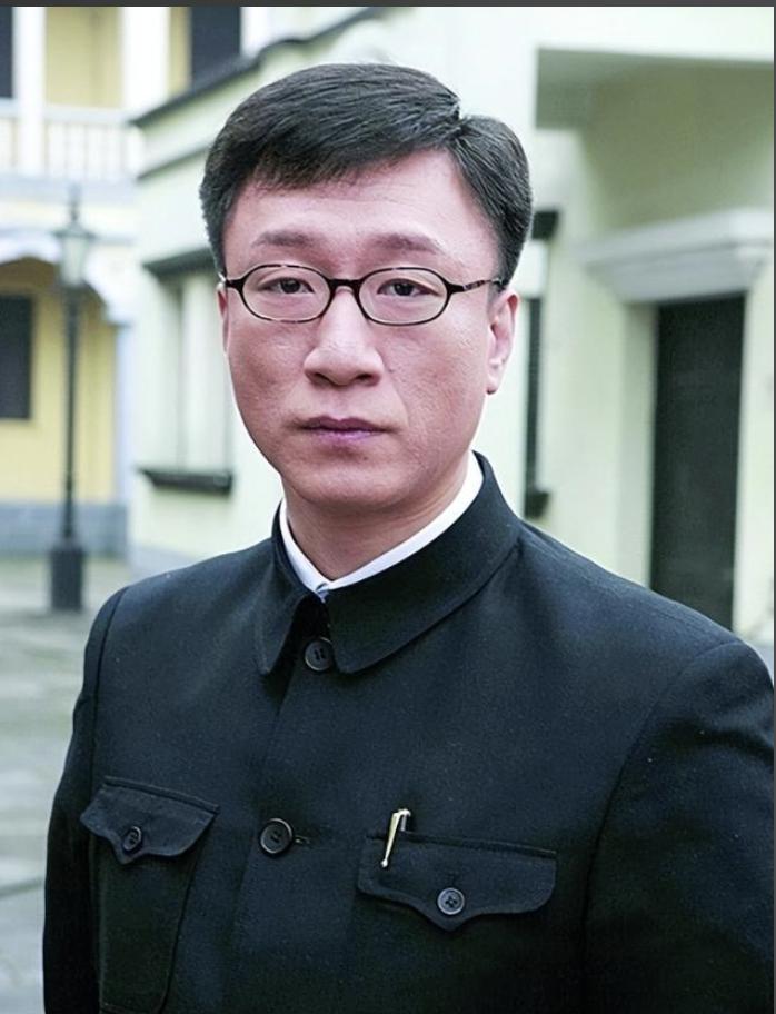 “捡漏”别人不演的角色，结果大爆成经典，这4位演员命里带红