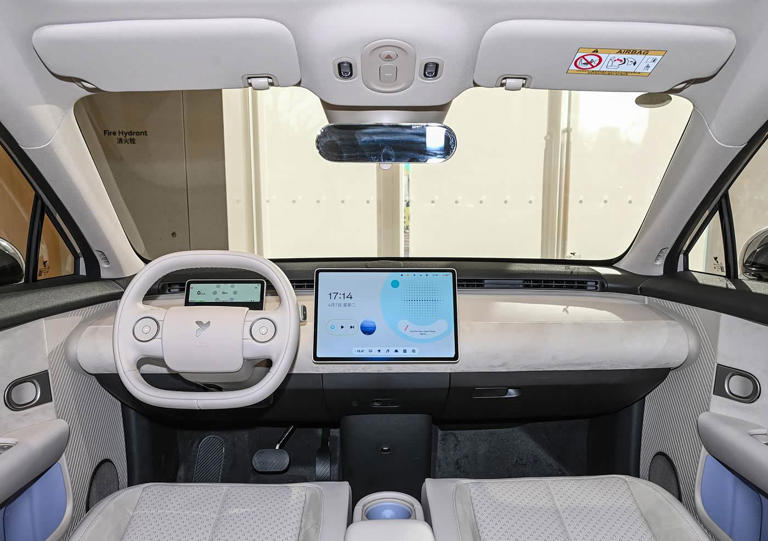 蔚来全新小型车上市！租电售价不足8万，外观年轻动感，续航420Km