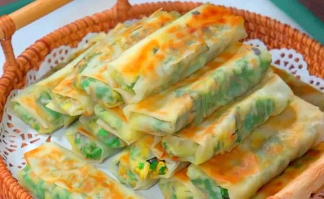 没想到饺子皮随手一做，酥酥脆脆，真的香迷糊了，这美食不可辜负