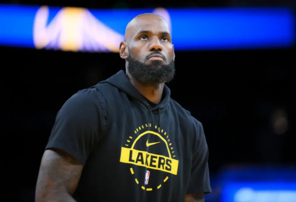 只差2次助攻，41岁老詹又要达成NBA绝无仅有的纪录，晚辈只能仰望