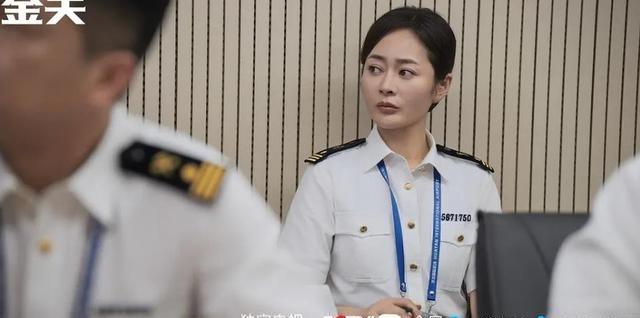 央视又一悬疑剧开播成黑马，全员都是实力派演员，熬夜追不过瘾