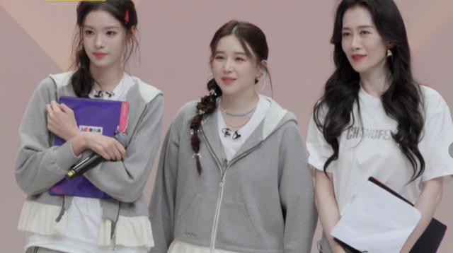 王濛怒甩李小冉当众黑脸，内娱不公平一幕被揭开