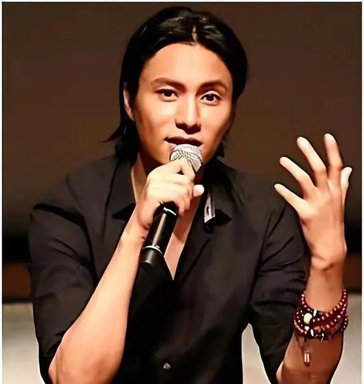 陈坤儿子陈尊佑：我妈不是保姆，也不是周迅，真相15年前就公布了