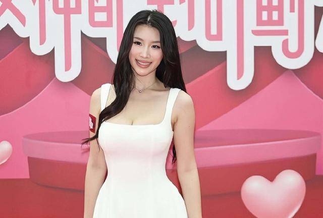 TVB知名女星宣布分手，参加恋综公开择偶标准，要求男友月入10万