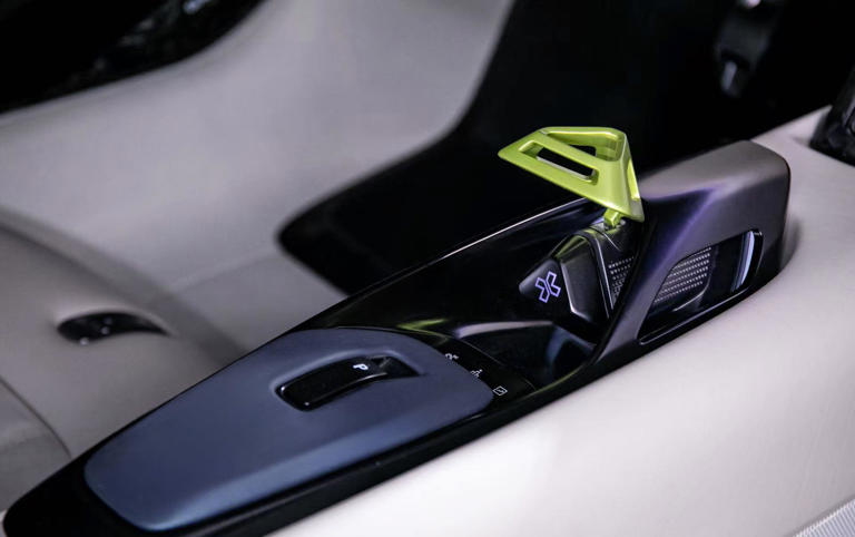 北京车展领克放大招！GT 跑车首秀、两款新车预售，性能直接拉满