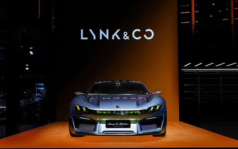 北京车展领克放大招！GT 跑车首秀、两款新车预售，性能直接拉满