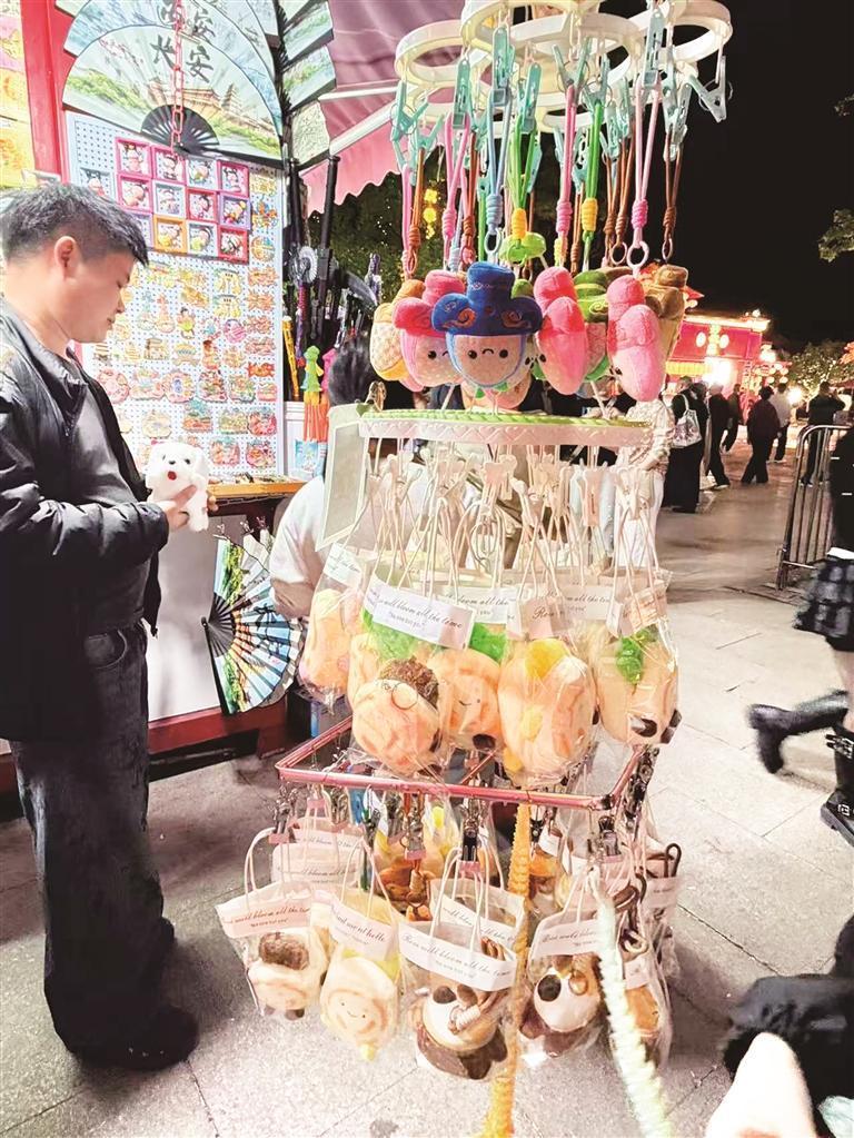 盗版“绒馍馍”缘何屡禁不止