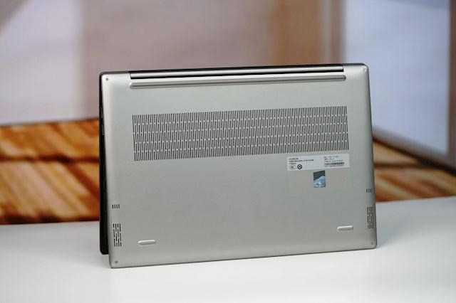 全球首获SGS六年耐用认证！荣耀X16 Plus 2026图赏