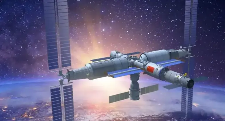 ���ʮһ����Ա����һ���·�������ԼҪ35����������������������