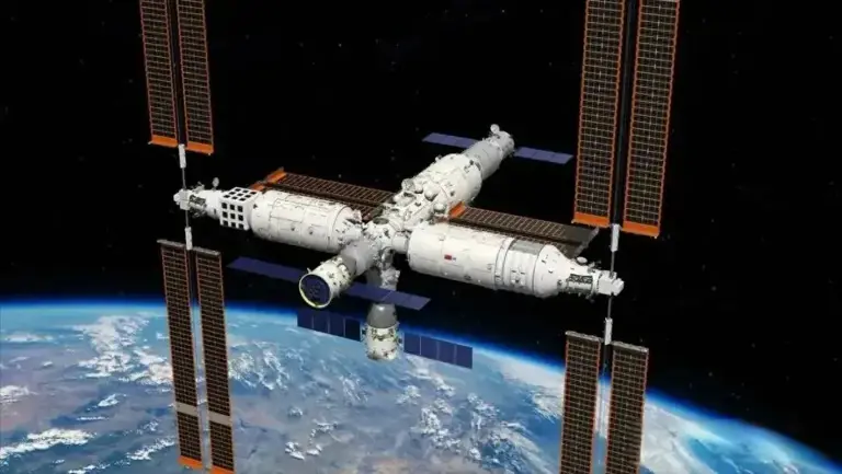 ���ʮһ����Ա����һ���·�������ԼҪ35����������������������