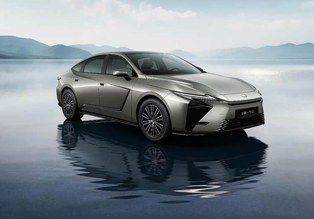 全新一代ES上市29.99万起，雷克萨斯的东方“豪华新境”