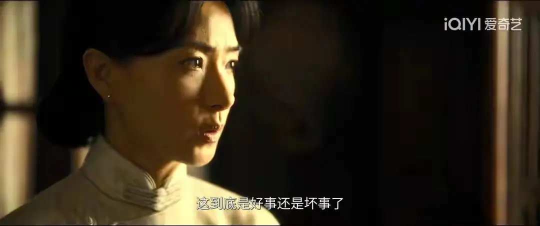 《八千里路》最诛心的不是战死，是头七没过就夸“肉炖得烂”