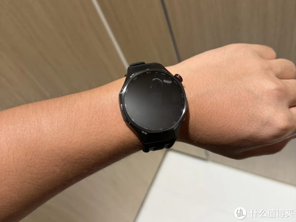 同价1700+，华为Watch 5与GT 6 Pro怎么选？看了一晚视频，在线等