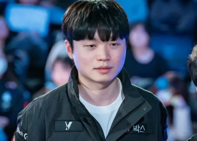 LCK采访选手想和谁吃饭，目前13位选手已回答，居然没人选Faker