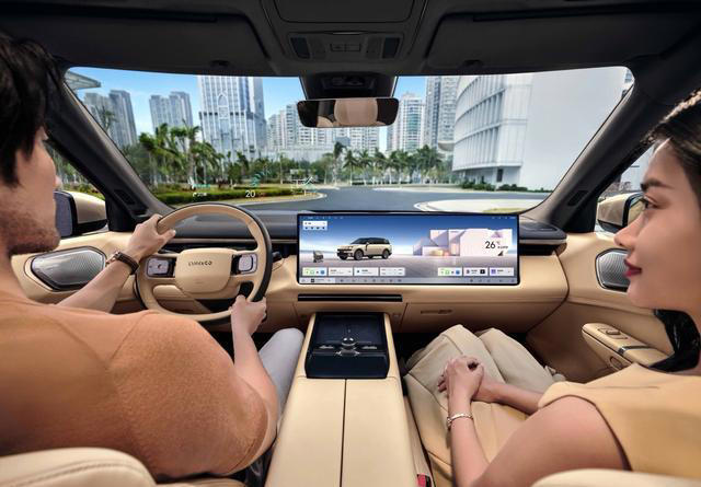 领克900旗舰大五座上市：限时25.48万起，全尺寸SUV的“场景牌”