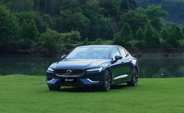 奥迪12万、沃尔沃16万，燃油豪车彻底沦陷！