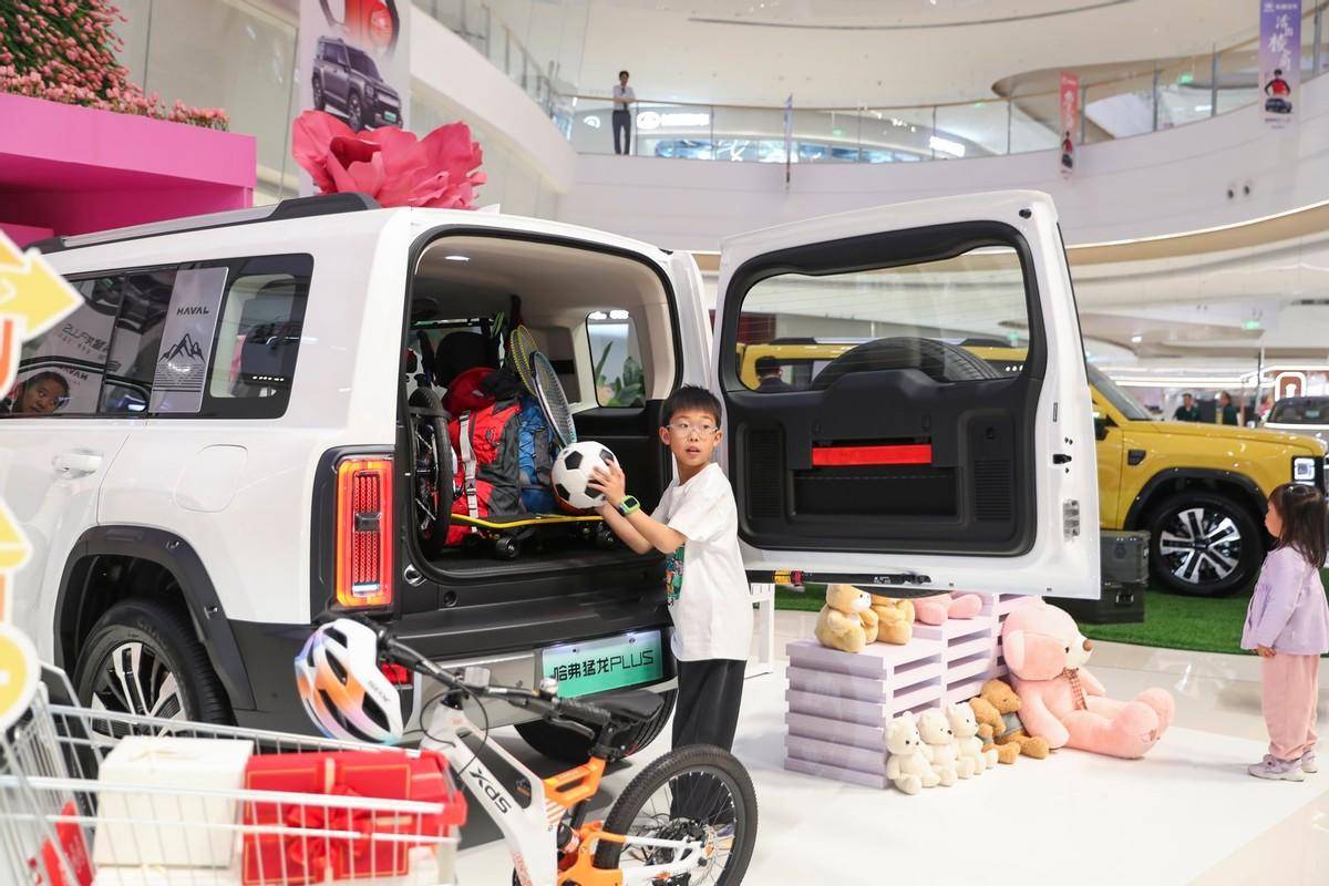 18.98 万起，哈弗猛龙 PLUS 预售：方盒子 SUV 正式进入家庭全场景时代