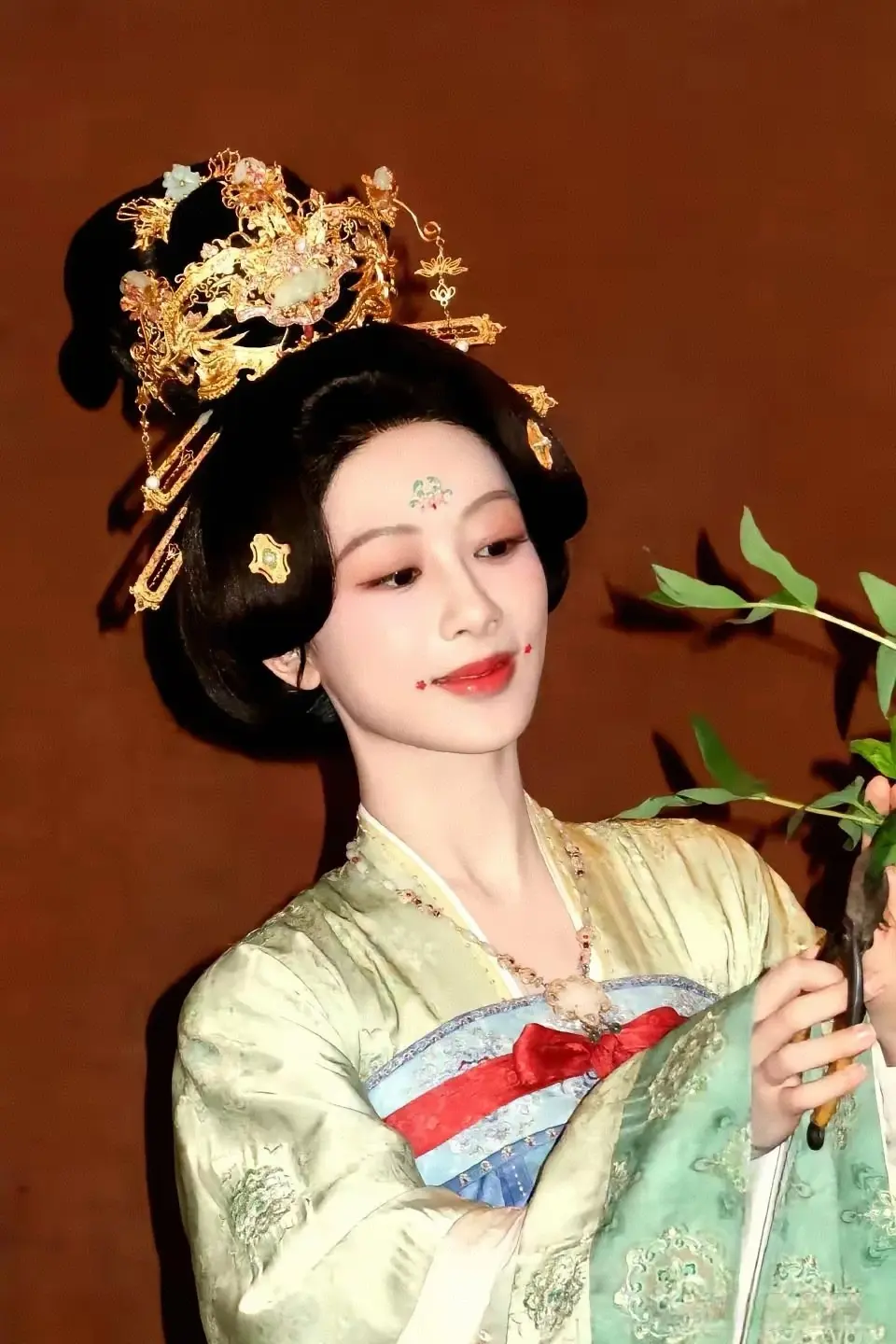 终于搞懂了!杨紫主演的剧，为什么永远稳得住