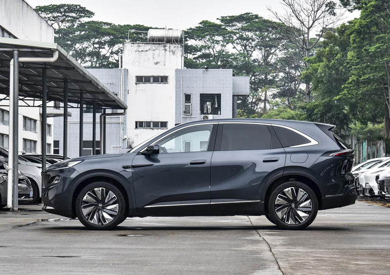 别克全新中型插混SUV！或将16万起，配激光雷达，综合续航1630km