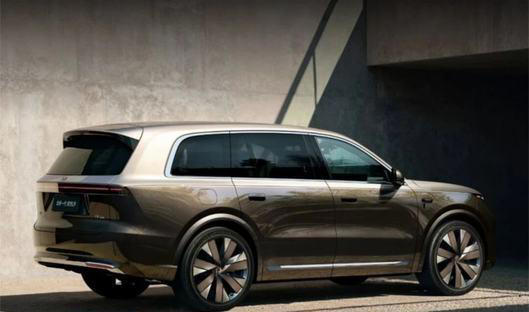 理想L9 Livis长这样？双色车身+三段式星环灯，5月15日正式上市