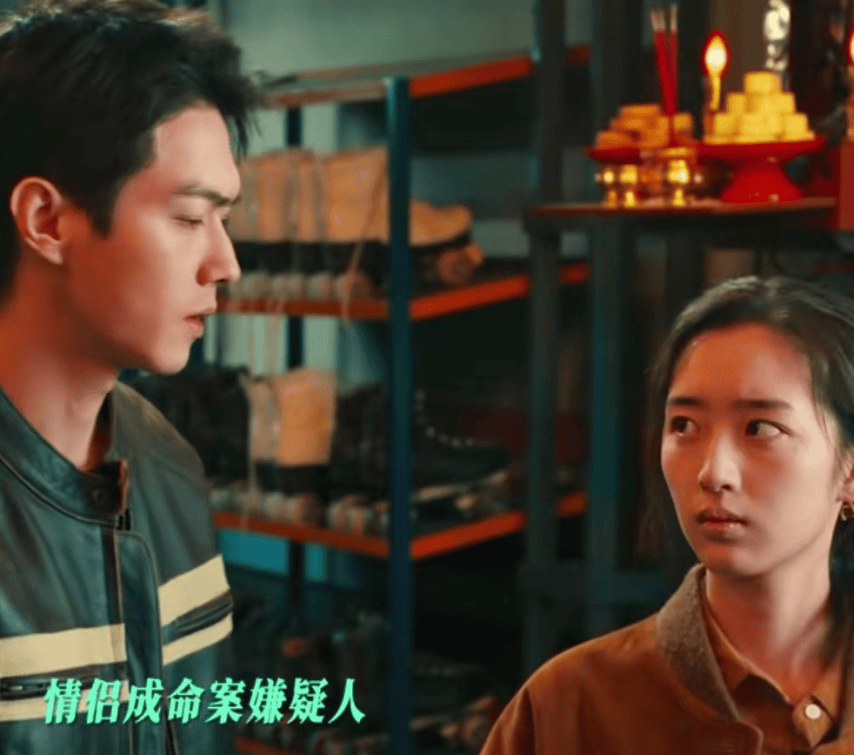 《方圆八百米》：邓恩熙只凭一张脸，让多少圈内浓妆女明星脸红了