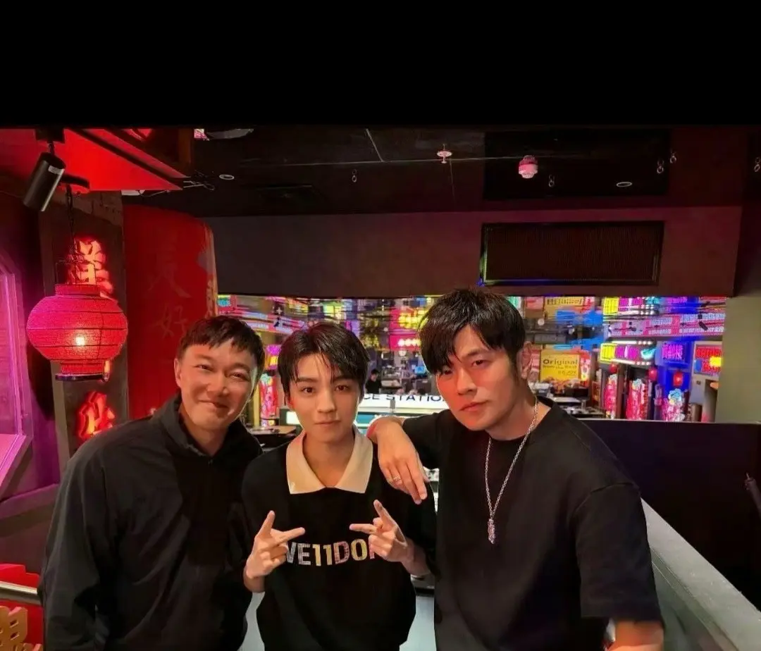 网传《中餐厅》第十季拟邀请周杰伦与王俊凯合体加盟
