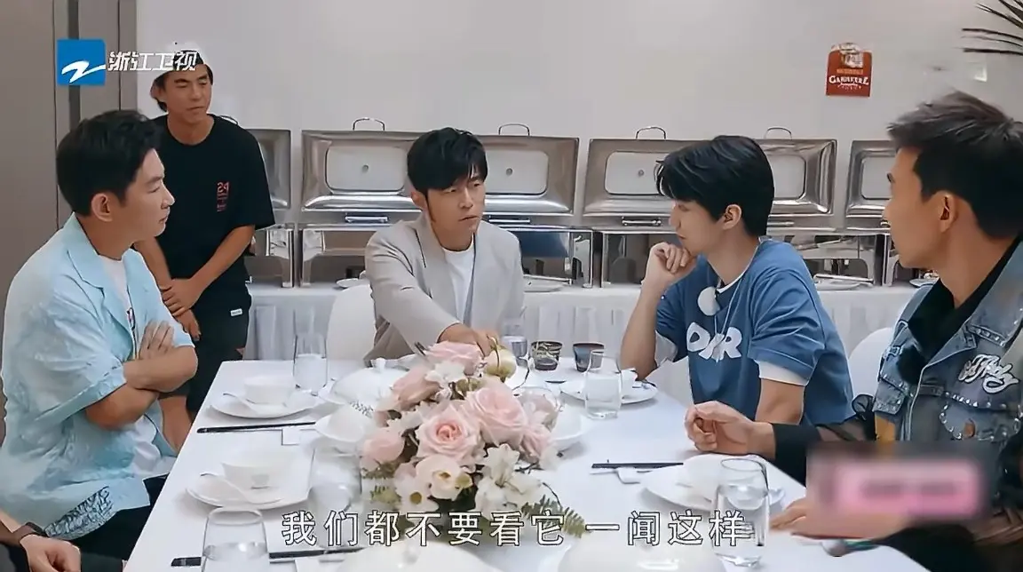 网传《中餐厅》第十季拟邀请周杰伦与王俊凯合体加盟