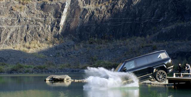 仰望U8L鼎世版 2026款交付进行中，方洪波俞敏洪同款座驾上新