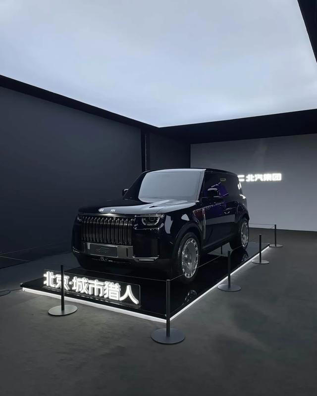 国产“大G”上新了！北京81 VS 城市猎人，硬核直男座驾看看它俩！