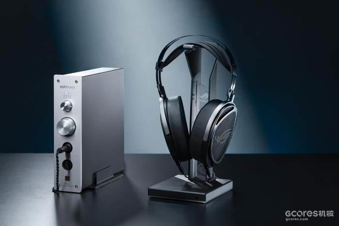 这个耳机小贵但很爽，纯血电竞植入HiFi基因，实测ROG臻世