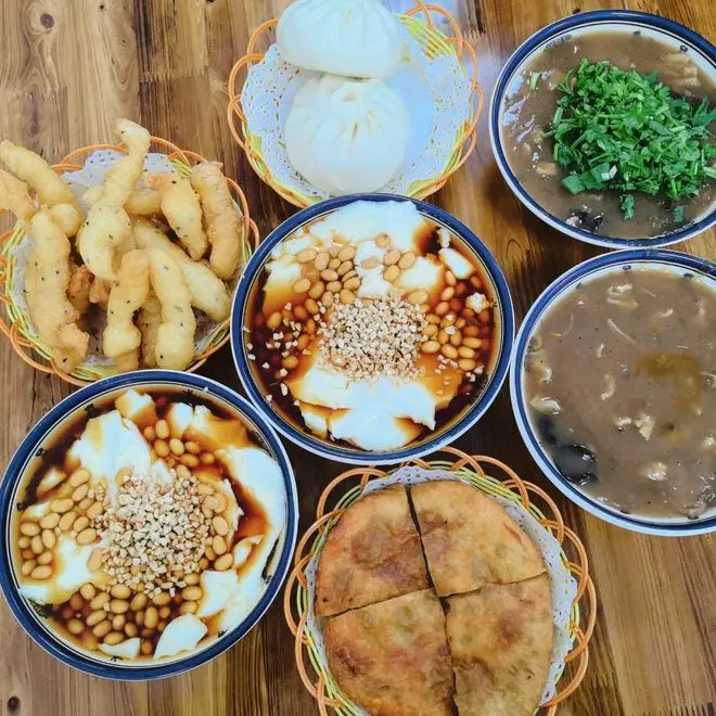 河南哪个地方的小吃最好吃? 你吃过哪些?
