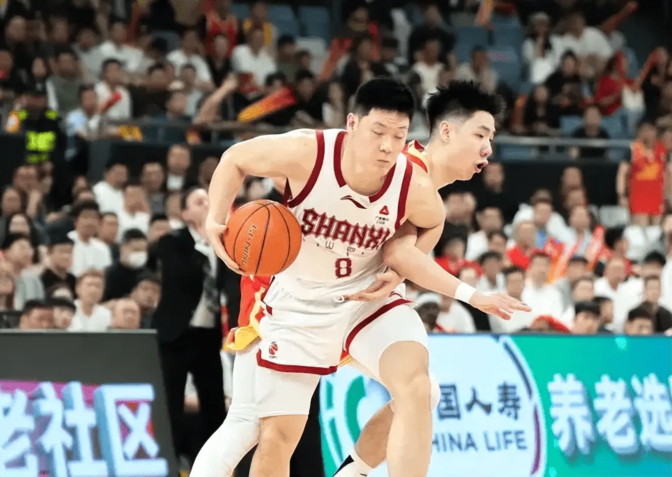 CBA爆大冷! 卫冕冠军被绝杀，张宁正负值+16，前MVP灾难表现