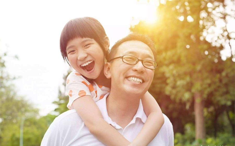 孩子总把“我不行”挂在嘴边，如何教育，才能提高他们的自信