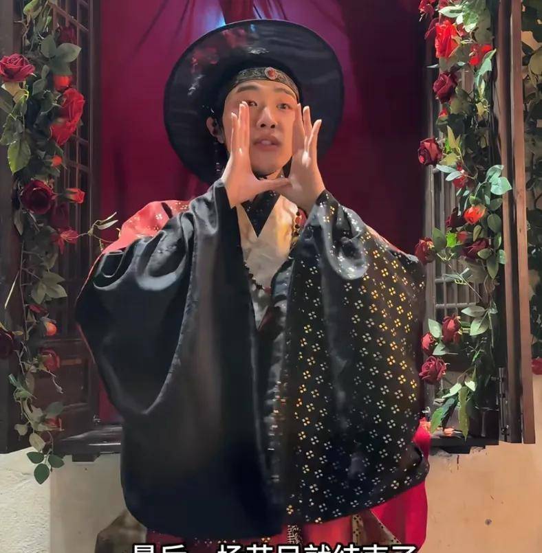 葛仙村小黄鱼人气大涨！女游客当场流泪，换了互动方式更多人排队