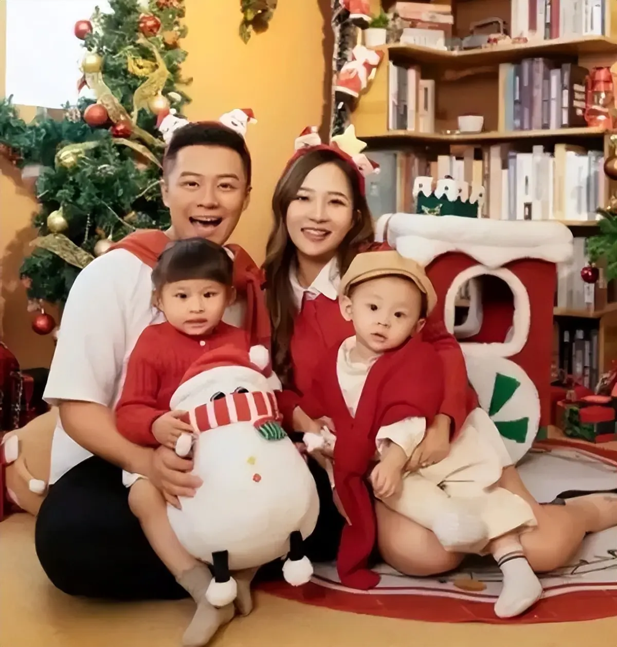 恭喜!TVB男星宣布三胎出世，三年生三娃，老婆痛到让他结扎