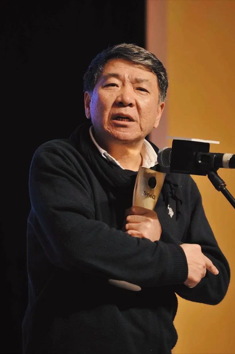 郑晓龙《红楼梦》选角：白鹿宋祖儿李一桐演配角，3个主角是新人