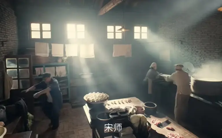 不会拍就别乱拍! 央视《主角》爆火，打脸多少“假山假景”年代剧