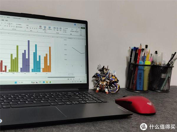 百元出头拿下PAW3950旗舰传感器鼠标，狼蛛这把实在是太卷了！