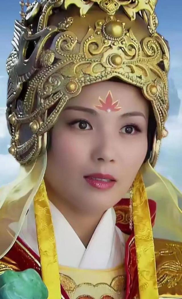 刘涛现身妈祖诞辰：内娱唯一天庭编制演员，福建人见了真会拜？