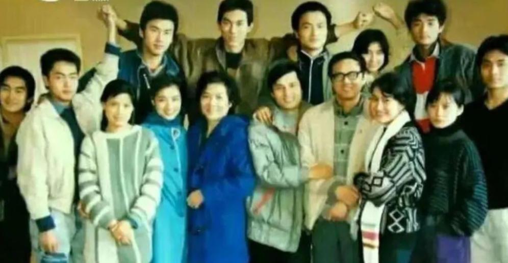 不结婚怎么办？55 岁至今单身的俞飞鸿，如今给出了答案