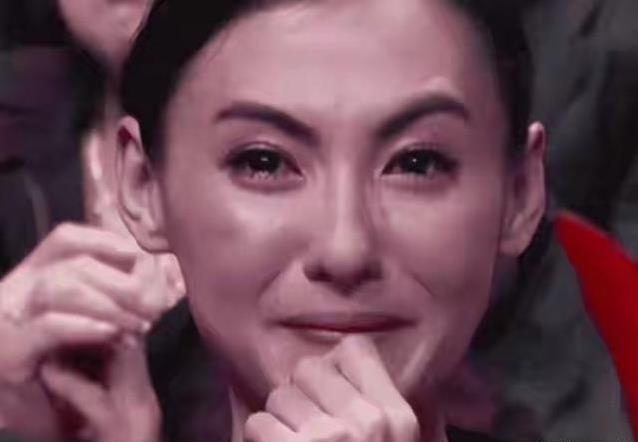 丢掉滤镜后的赵丽颖老十岁?金莎孕相明显，张柏芝真实样貌太反差