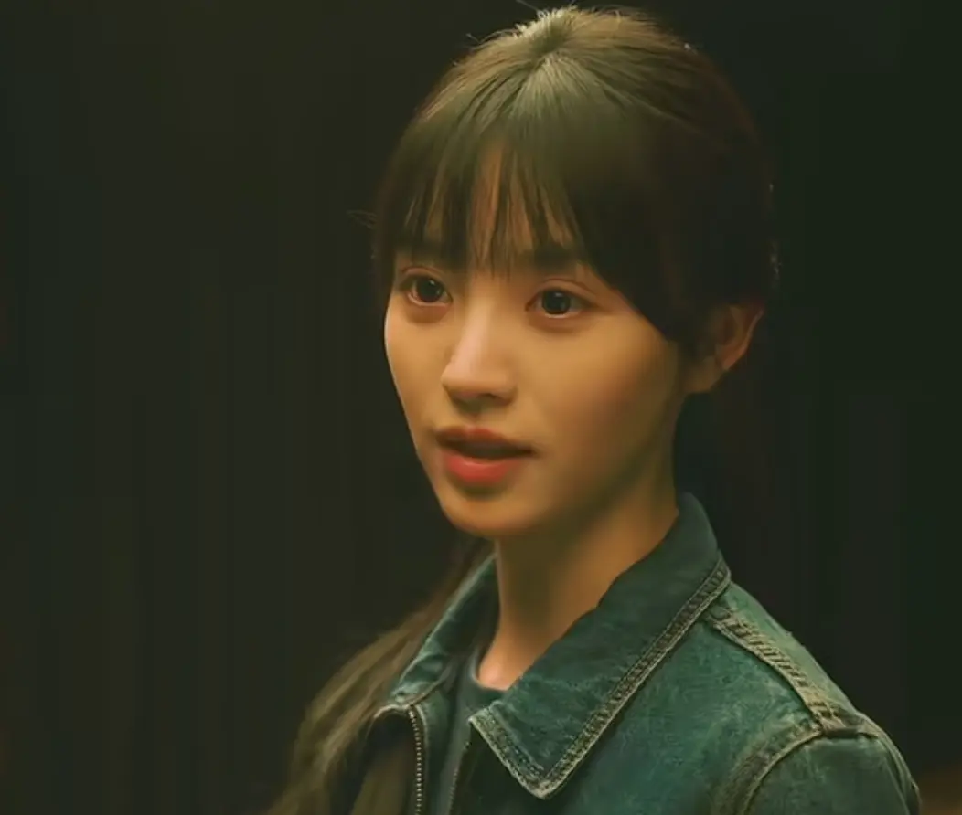 戏混子又来嚯嚯悬疑剧了，吐字不清眼无神，还不如蹲地上的路人甲