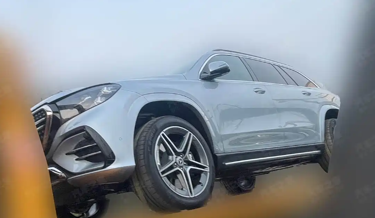 新款奔驰 GLS 谍照曝光！2027 年上市，定价超 110 万不考虑